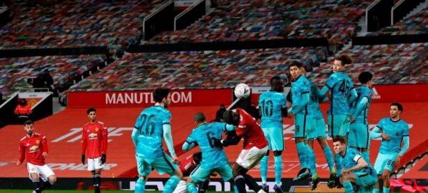 开云体育官方入口-利物浦击败对手，锁定小组第一