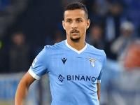 开云体育网站入口-乌迪内斯侥幸逃脱，力保不败战绩