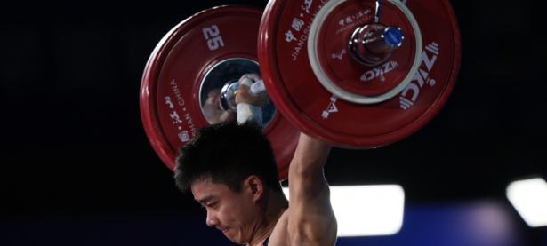 开云体育娱乐-苏格兰选手夺得男子94公斤级举重银牌