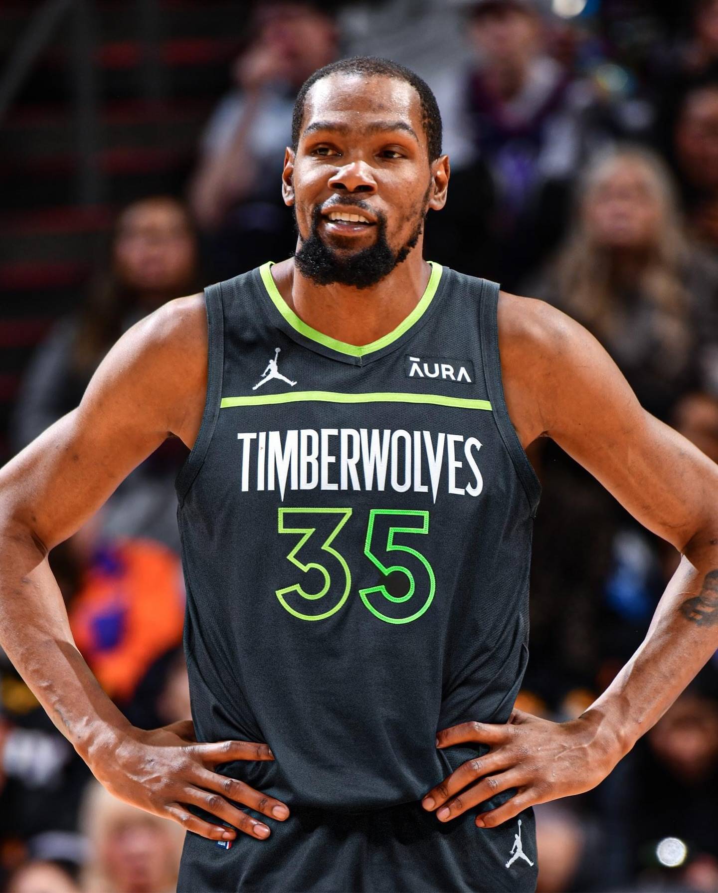 关于森林狼宣布签下新秀球员为期四年的合同的信息