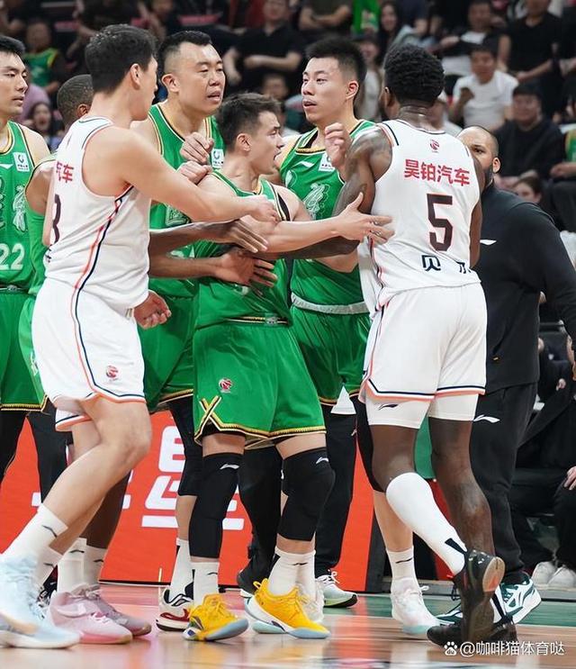 俄罗斯篮球联赛收到国际关注