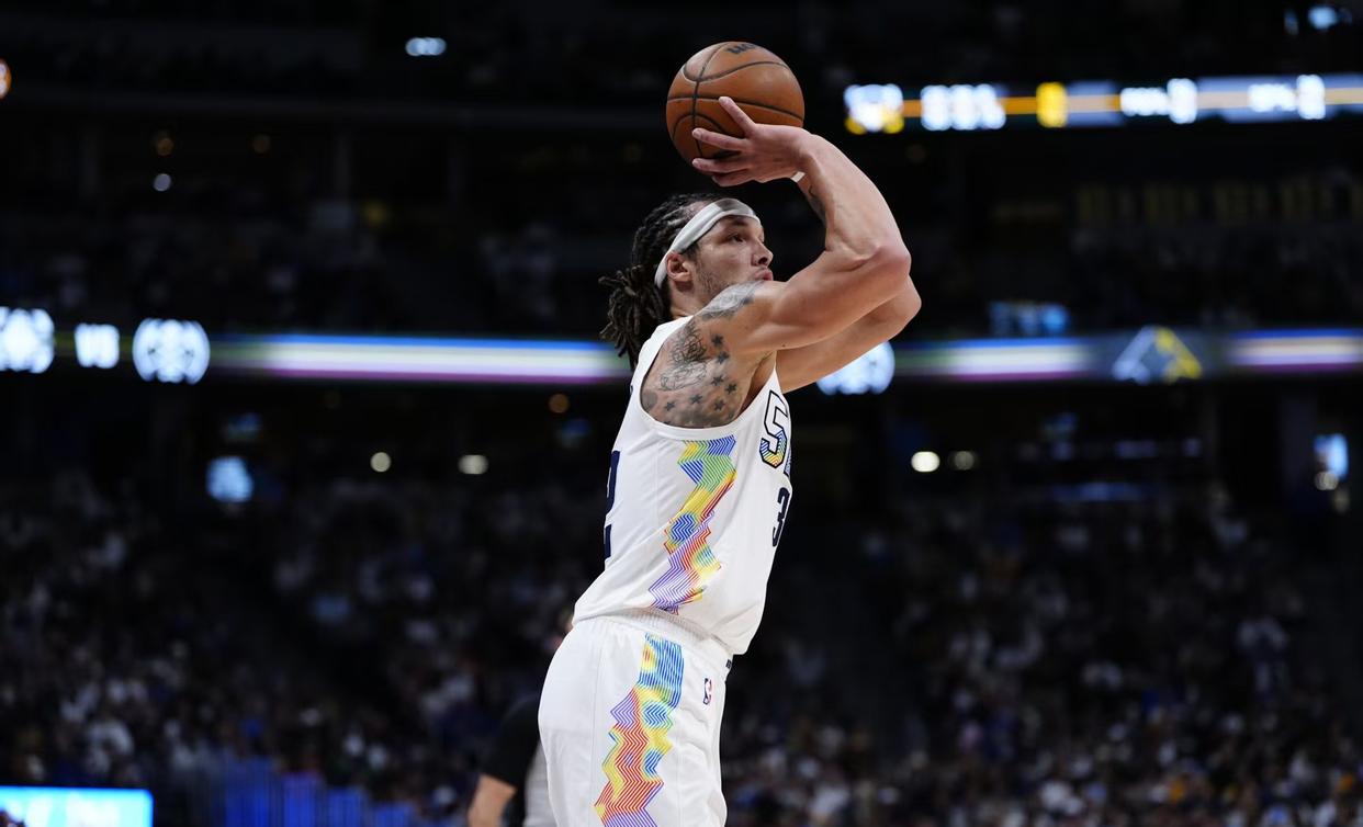 掘金逆转开拓者，迎来双杀