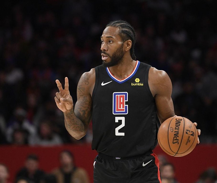 关于猛龙大胜马刺，伦纳德完美复仇前队友取得个人赛季最佳的信息