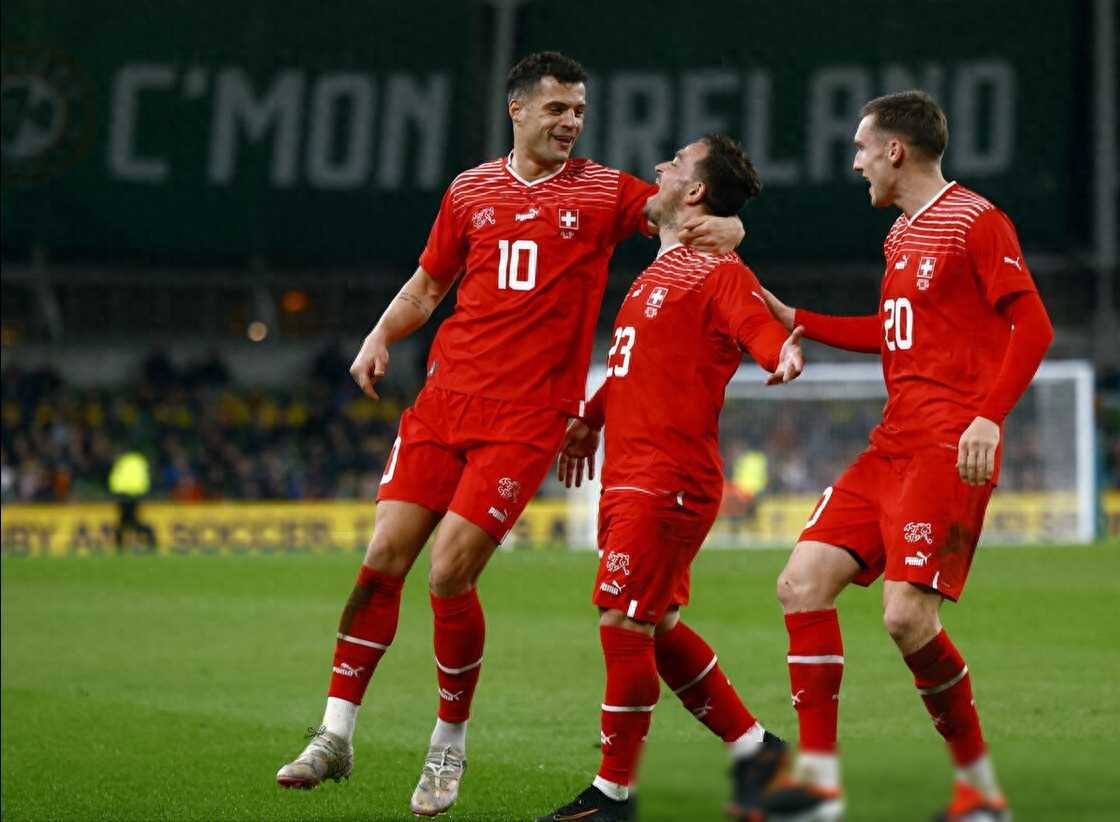 利物浦前锋连续入球,成为焦点人物 利物浦前锋连续入球,成为焦点人物