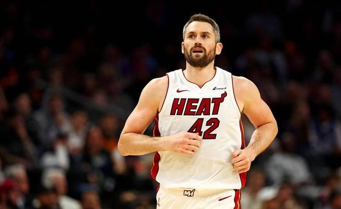 热火胜步行者,逆风翻盘获胜!的简单介绍 热火胜步行者,逆风翻盘获胜!的简单介绍