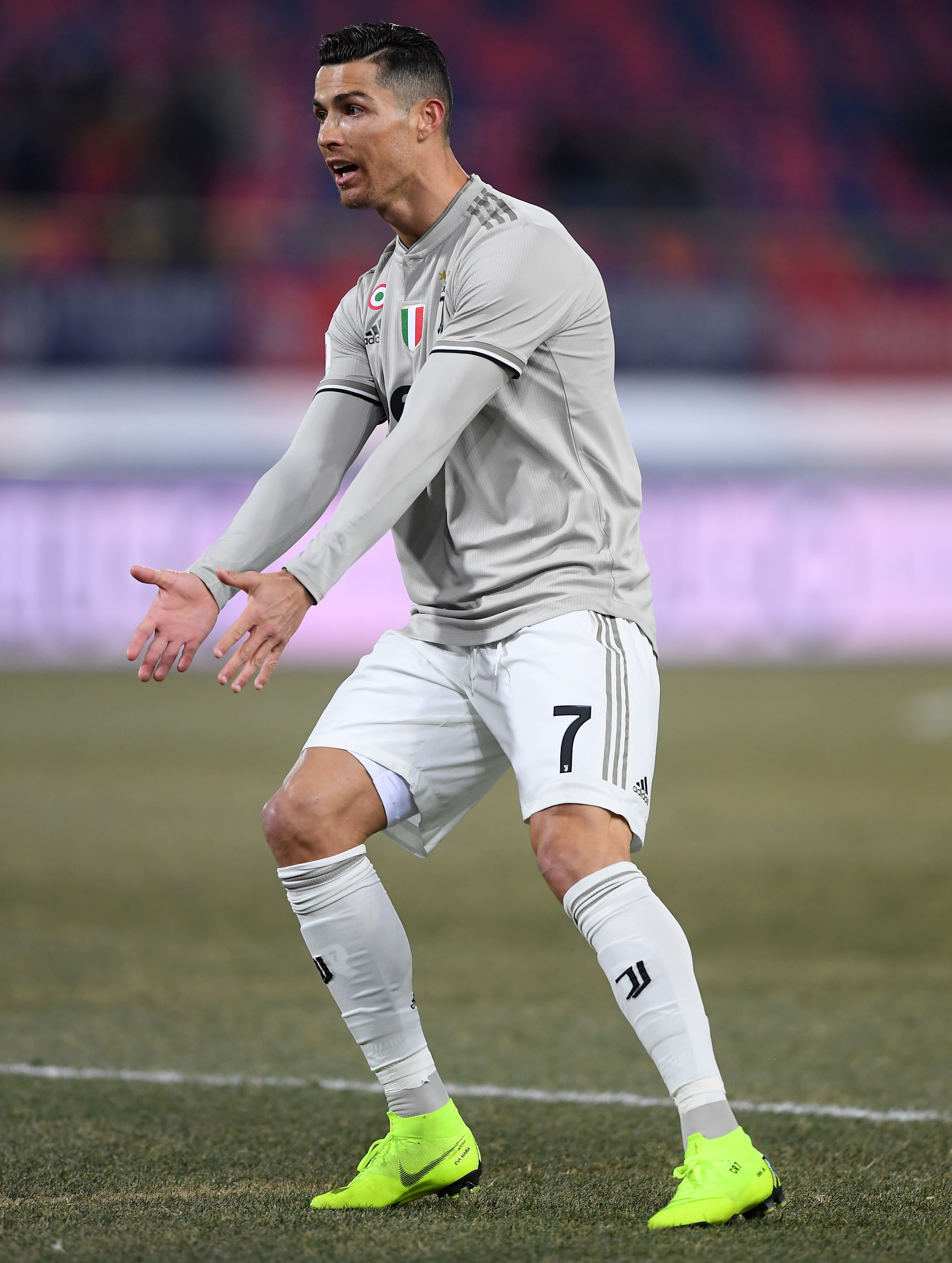 关于尤文图斯宣布晋级,晋级前景看好的信息 关于尤文图斯宣布晋级,晋级前景看好的信息