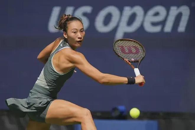 包含逆风翻盘！运动员实现决定性突破的词条