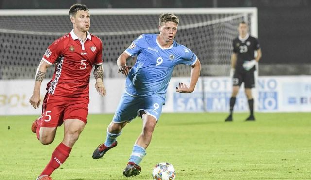 包含创造历史！瑞典队欧预赛前所未有表现的词条